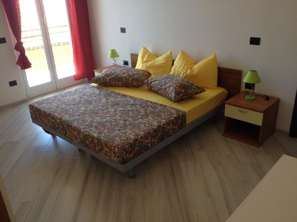 Best Lavagna Apartment Cameră foto